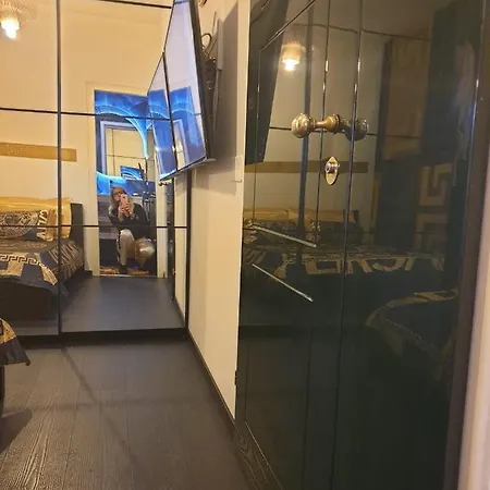 Studio Near 5* Apartment *